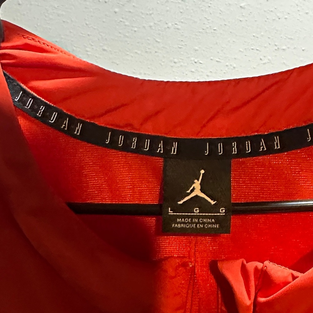 Jordan Red Quilted Puffer Vest with Jumpman Emblem - Picture 6 of 6